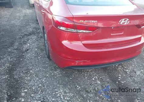 2018 Hyundai Elantra Value Edition z USA, uszkodzony, nr VIN 5NPD84LF2JH395868